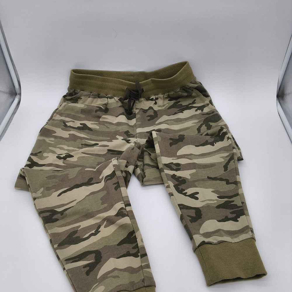 Avon Camo Jogger Sweatpants / Green Woodland Camouflage Lounge Pants, M/M (8-10)